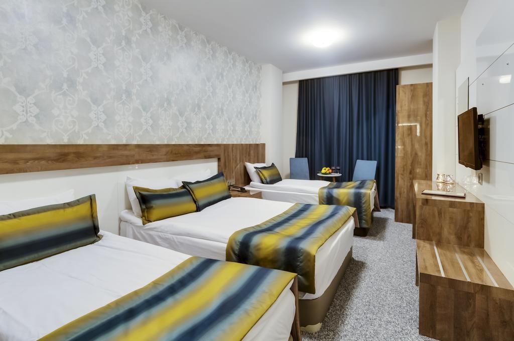 Park Yalcin Hotel Mersin  Zimmer foto